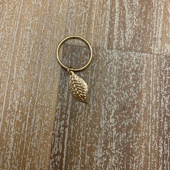Gold Hair Rings With Leaves Set of 12 - Picture 2 of 2